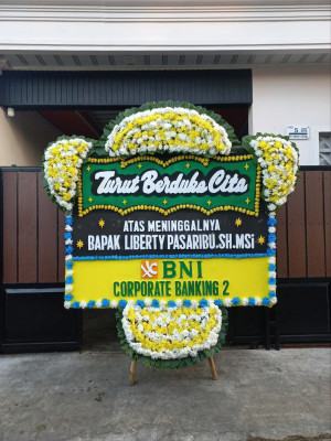 Papan Bunga Duka di Pancuran Bambu
